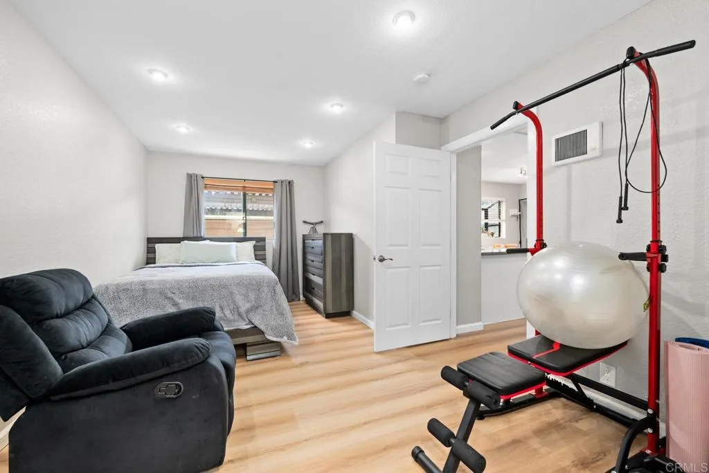 Photo #5: PTP2505716 Listing 