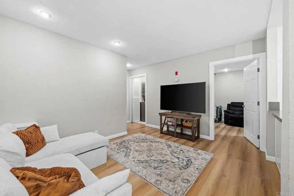 MLS: PTP2505716 Condo For Sale
