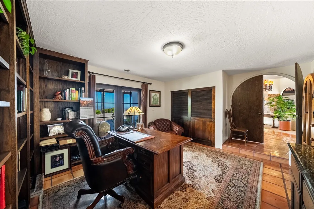 https://cdn.realtyfeed.com/cdn/127/306504084/4805b104b7ef29253750c56be7c7387b.webp