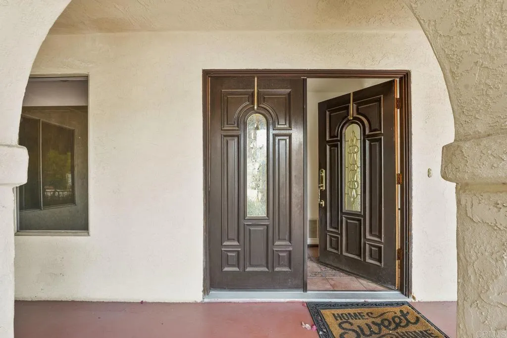 https://cdn.realtyfeed.com/cdn/127/306504104/4b1b114f5947fee5c6ffd62f38a006ab.webp