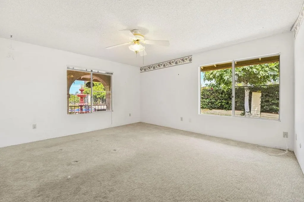 https://cdn.realtyfeed.com/cdn/127/306504104/ee9faa766174be5a21d1c151c0b23ee4.webp