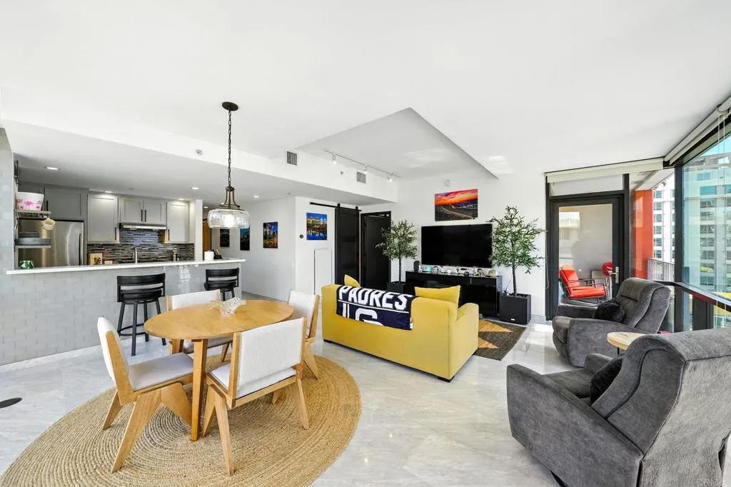 Photo #17: PTP2505718 Listing: Photo #17