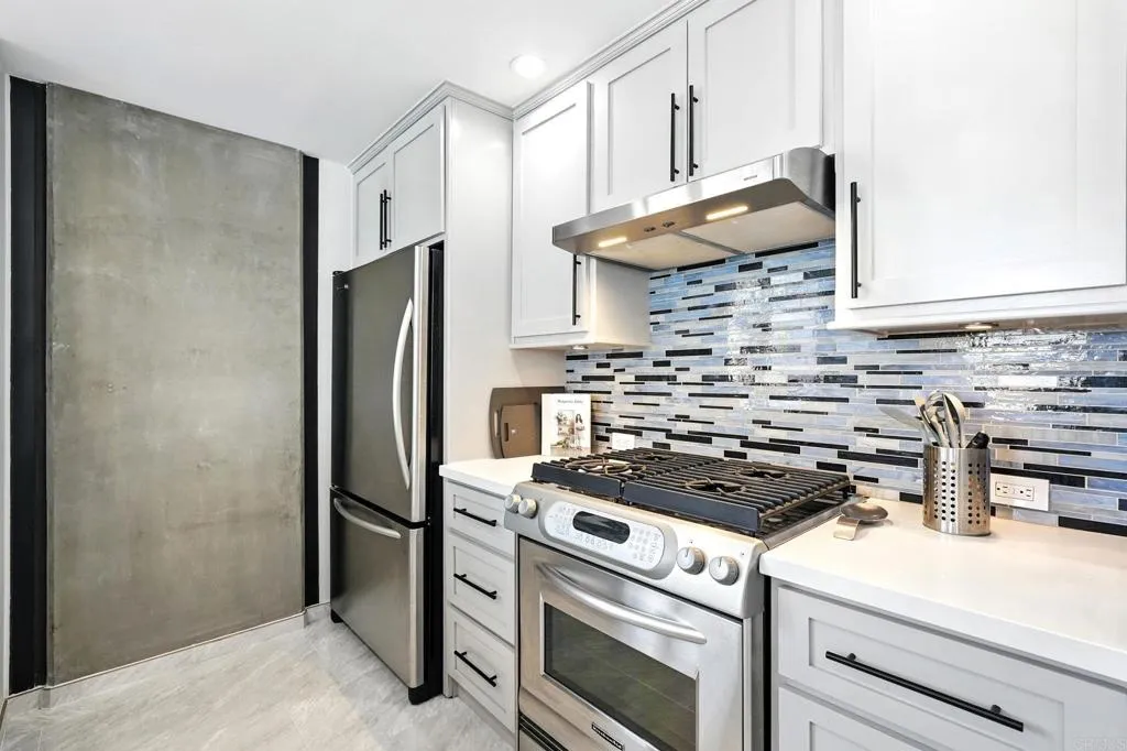 Photo #11: PTP2505718 Listing: Photo #11