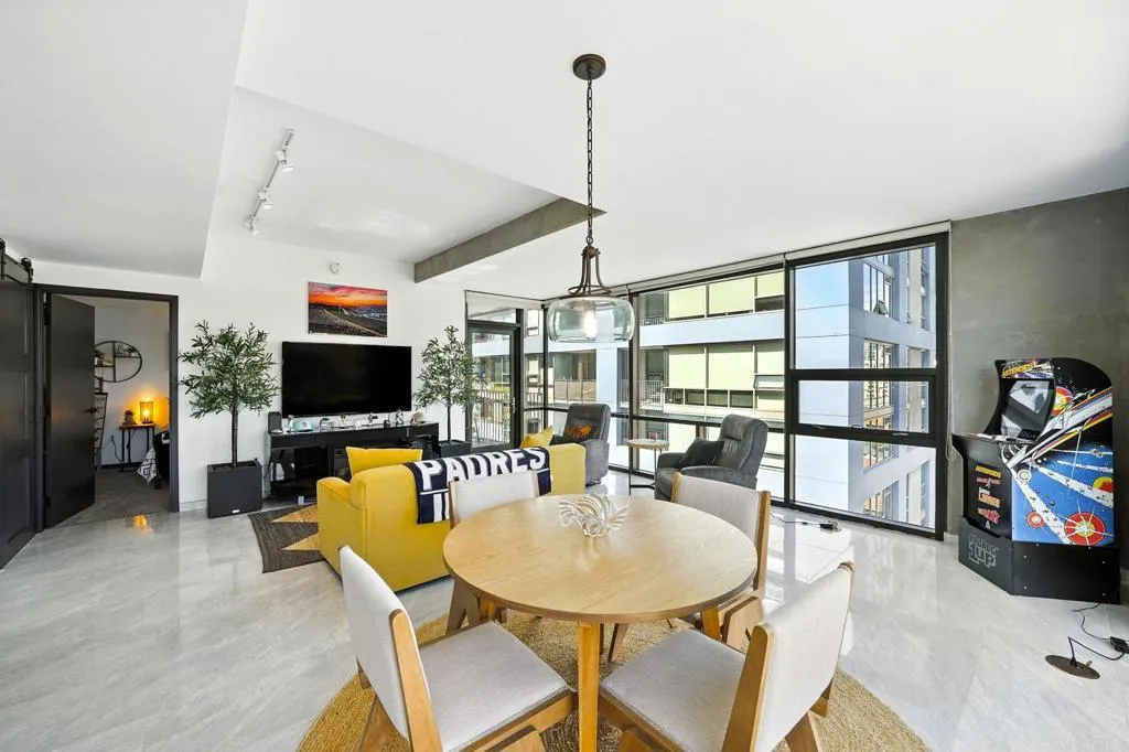Photo #6: PTP2505718 Listing 