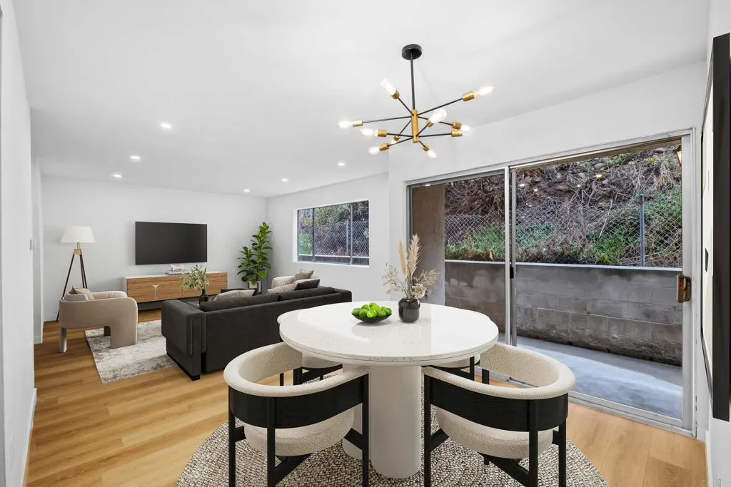 Photo #8: PTP2505721 Listing: Photo #8