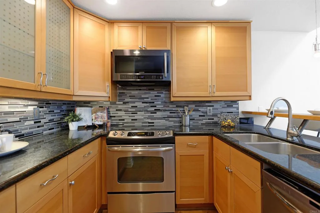 Photo #16: PTP2505725 Listing: Photo #16