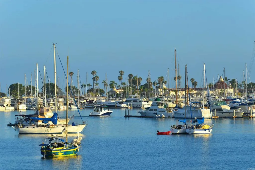 Photo #6: PTP2505725 Listing 