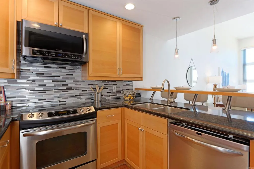 Photo #17: PTP2505725 Listing: Photo #17