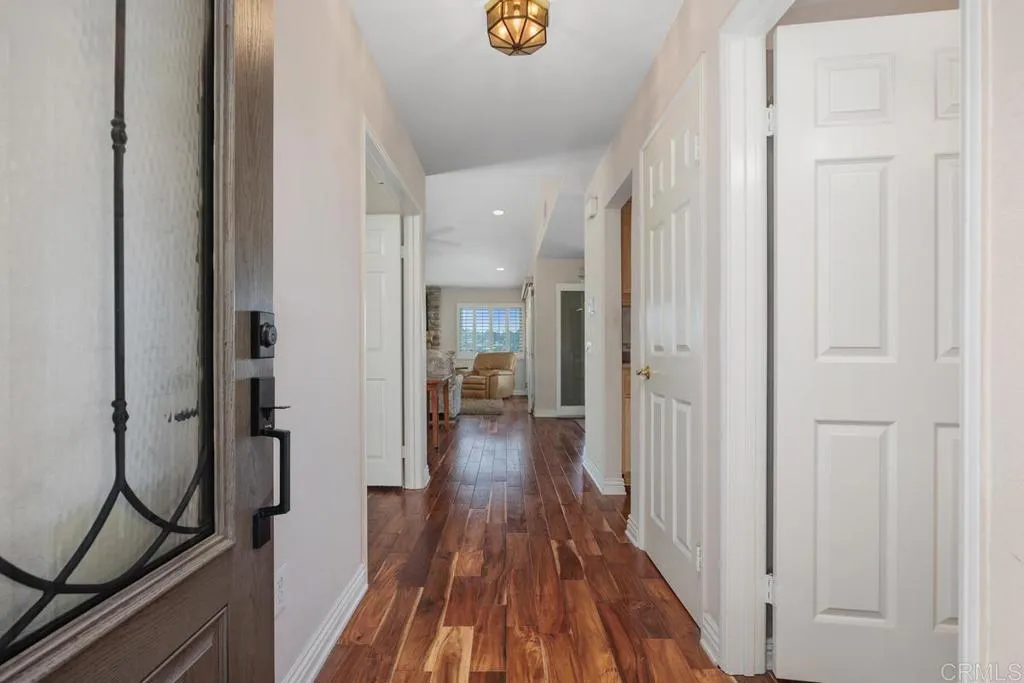 Photo #6: NDP2507405 Listing 