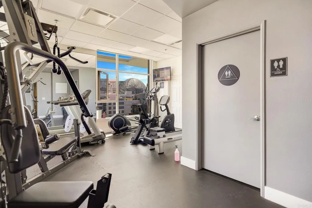 https://cdn.realtyfeed.com/cdn/127/306504354/2346280e50f30a47aa37233980d3a1ea.webp