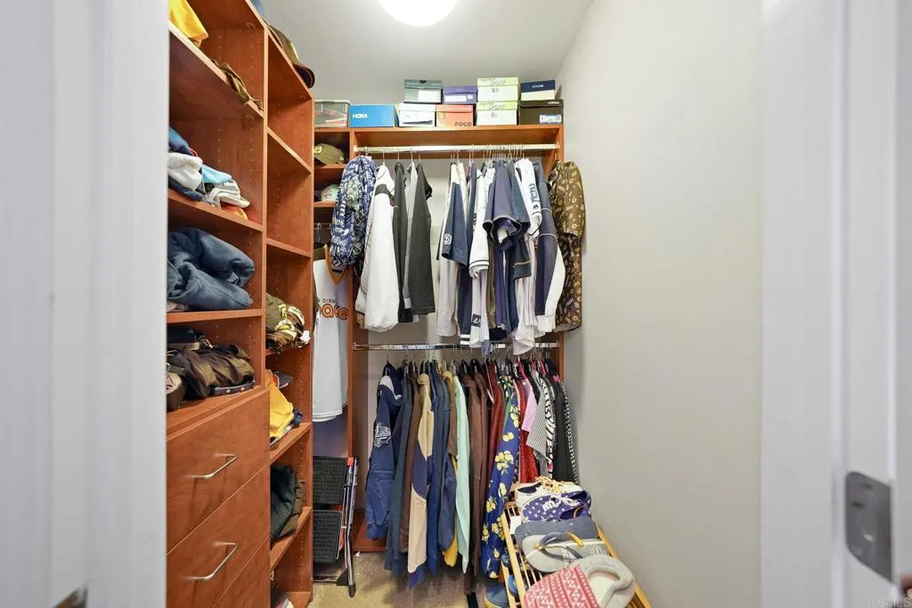 https://cdn.realtyfeed.com/cdn/127/306504354/c18a70c90849abcff2447c1c5681de6f.webp