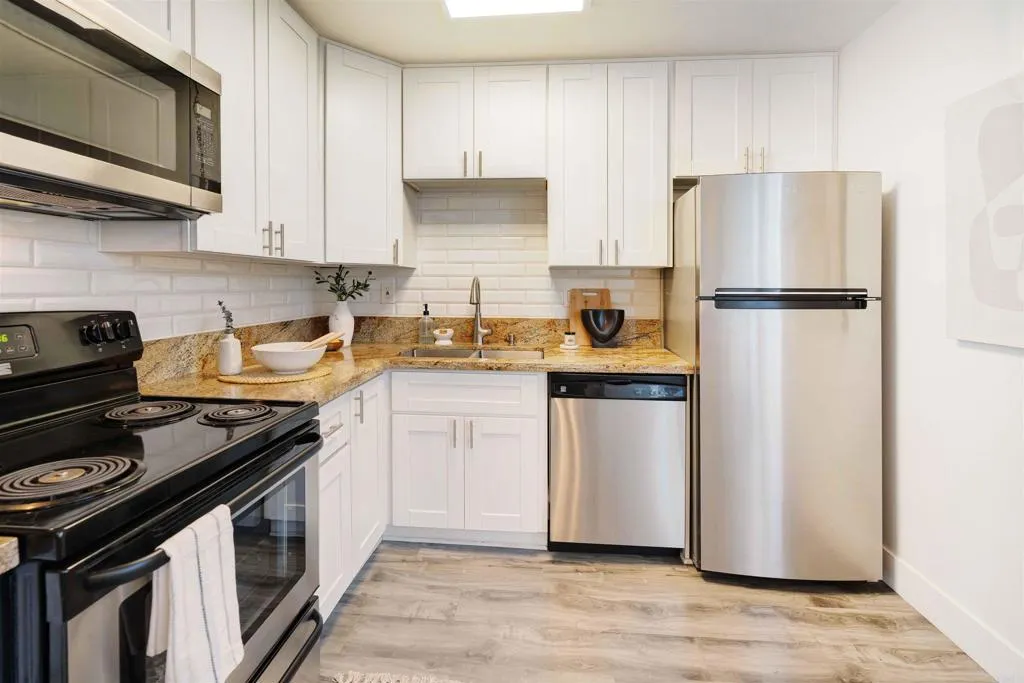 Photo #6: PTP2505730 Listing 