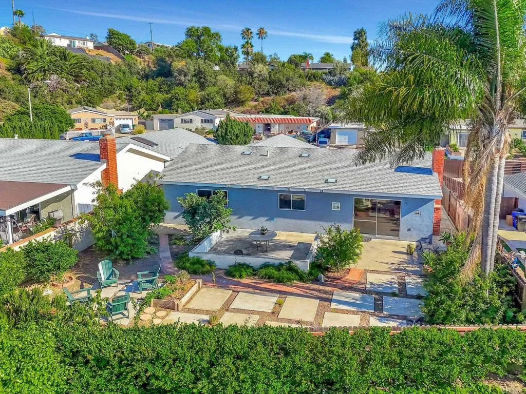 https://cdn.realtyfeed.com/cdn/127/306504472/c43585a89f2b5dd60ee53a6952d23415.webp
