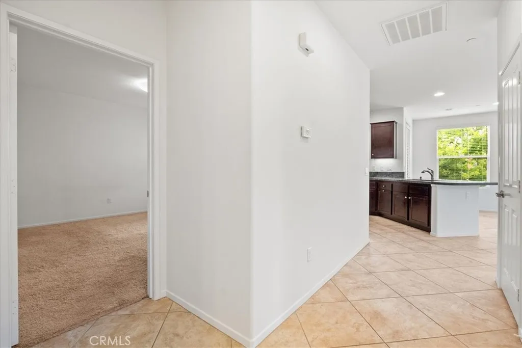 Photo #16: WS25169810 Listing: Photo #16