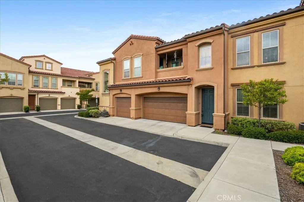 Photo #2: WS25169810 Listing 
