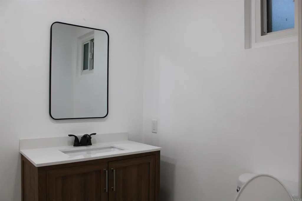 https://cdn.realtyfeed.com/cdn/127/306504540/640749f00aeaa809b643e4894e3aa3c2.webp