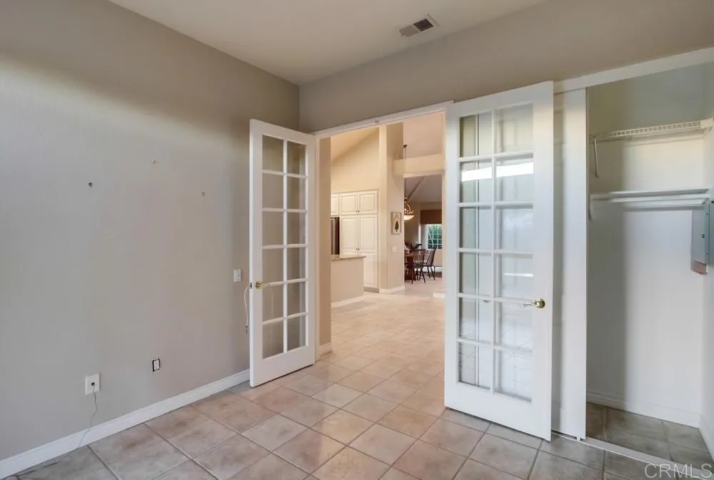 https://cdn.realtyfeed.com/cdn/127/306504675/94afa4237f786093e453af3020d88c43.webp