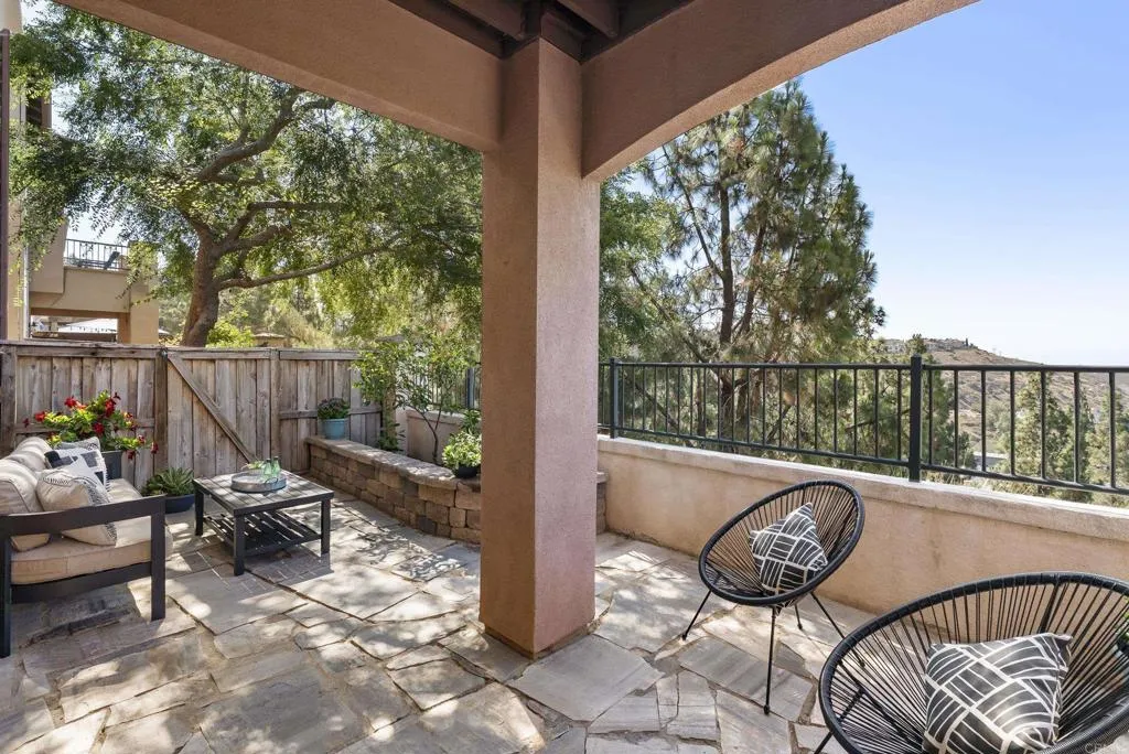 https://cdn.realtyfeed.com/cdn/127/306504678/034431bedb0480f7963195d82b84c00d.webp