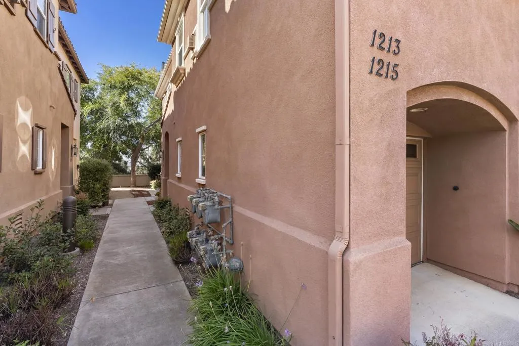 https://cdn.realtyfeed.com/cdn/127/306504678/4a6f9ae06186da7d2531a00946ebd580.webp