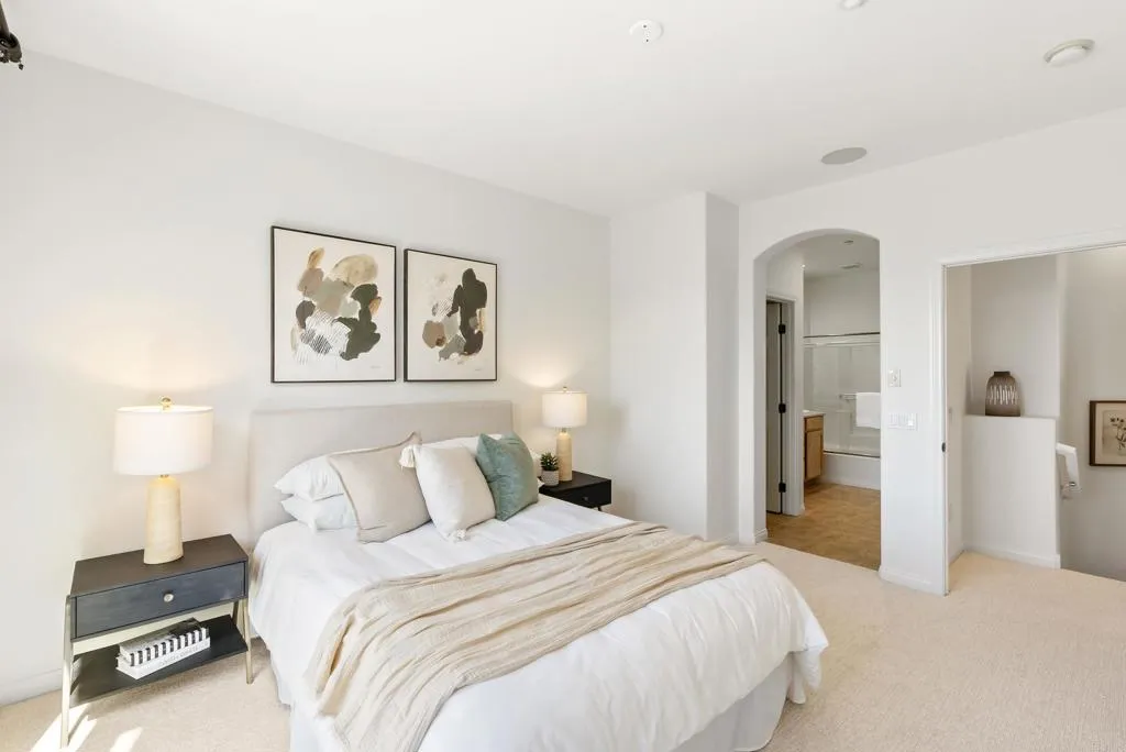https://cdn.realtyfeed.com/cdn/127/306504678/7b5291a256ab8f17bcddea1e6836281c.webp