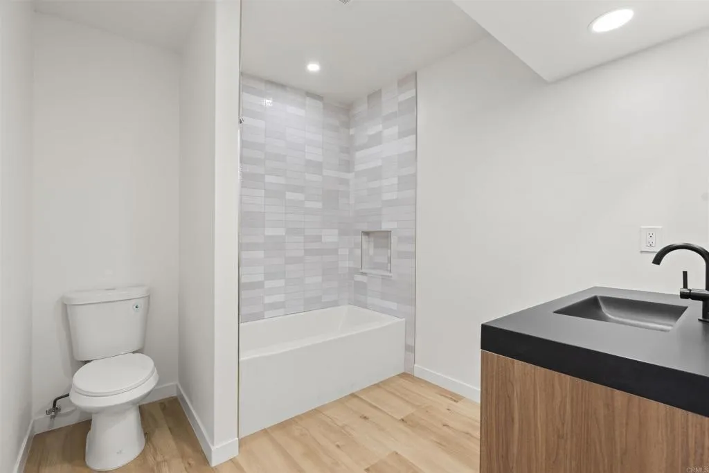 Photo #5: PTP2505738 Listing 
