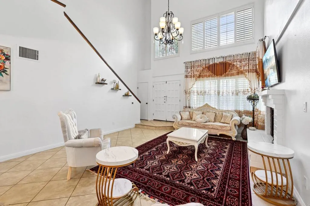 https://cdn.realtyfeed.com/cdn/127/306504698/e6fe3c329c1d18d68fdbd946f68db1ab.webp