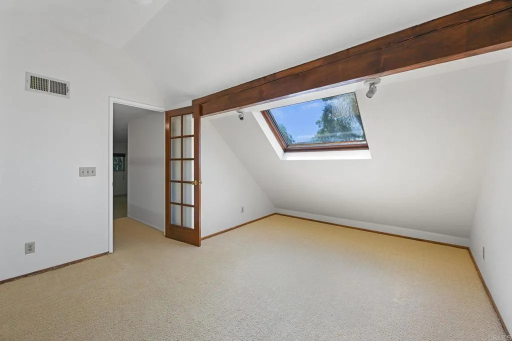 https://cdn.realtyfeed.com/cdn/127/306504748/0fe0baa06025f10ca0c2b855b458901f.webp