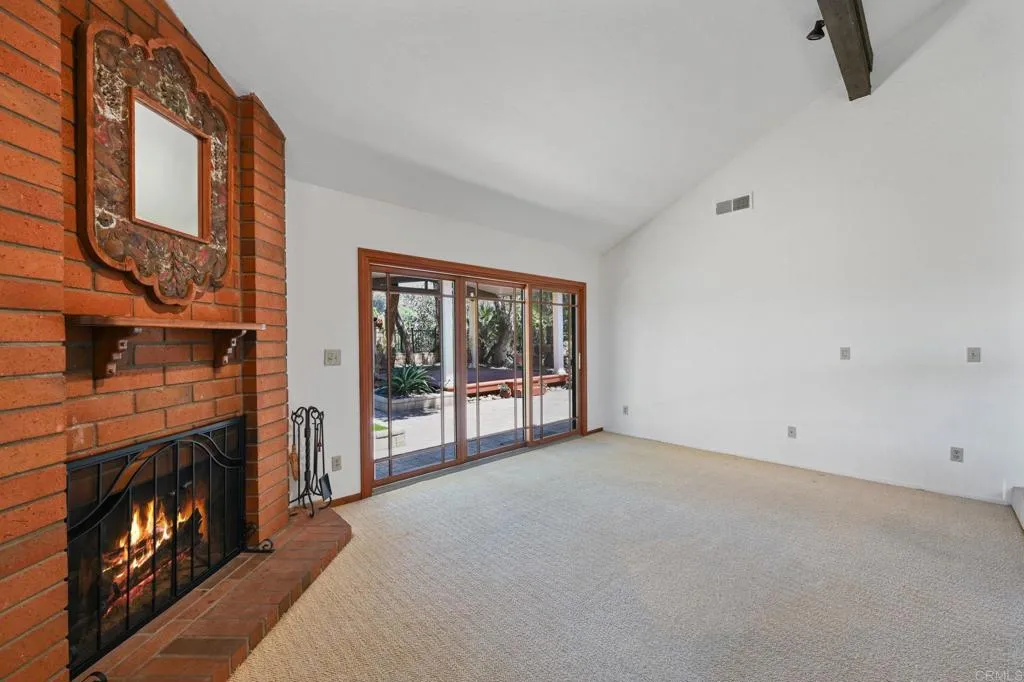 https://cdn.realtyfeed.com/cdn/127/306504748/13f3abac43c609ea818bf608675860cd.webp