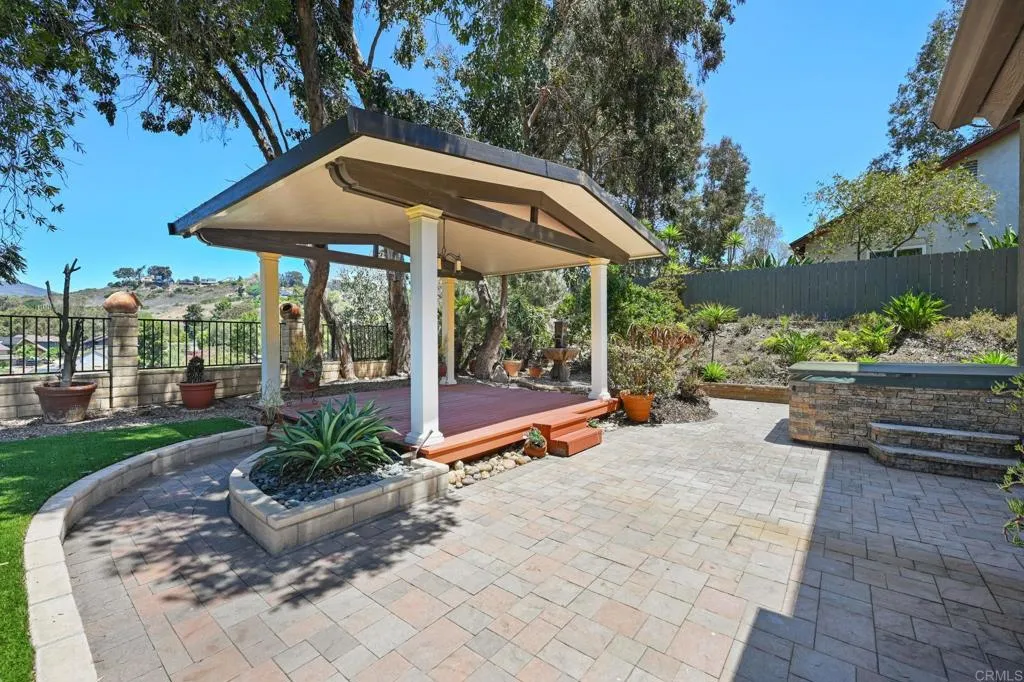 https://cdn.realtyfeed.com/cdn/127/306504748/76fd47adef12730cf53d3dbf06ec052b.webp
