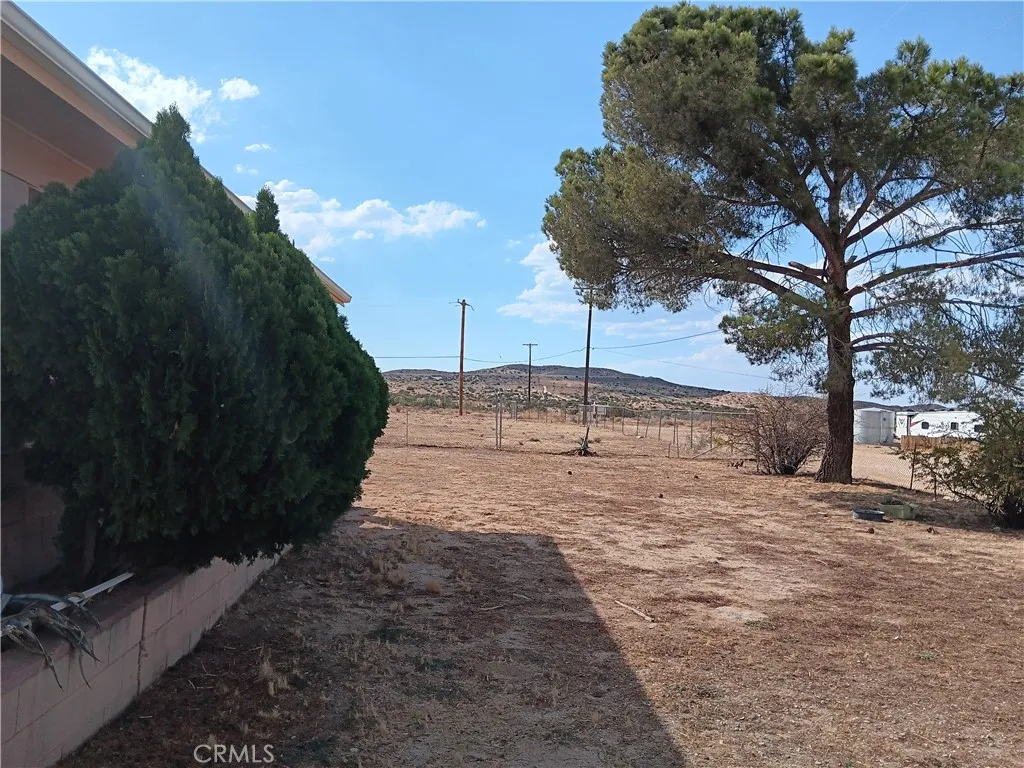 12800 E Avenue W11, Pearblossom, CA 93553 - Photo 3 of 23, Pearblossom, CA