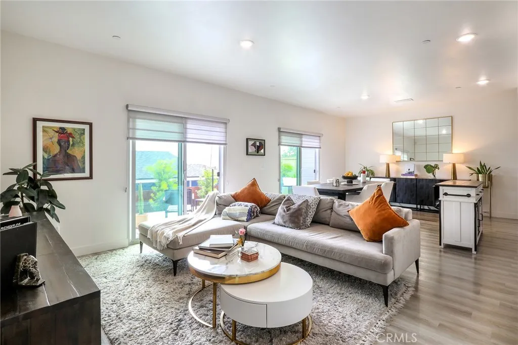 https://cdn.realtyfeed.com/cdn/127/306504877/3f44770b47f8568eee4b19a34941e8d7.webp