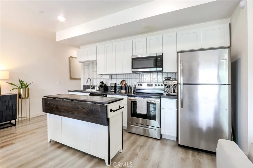 Photo #12: WS25169951 Listing: Photo #12