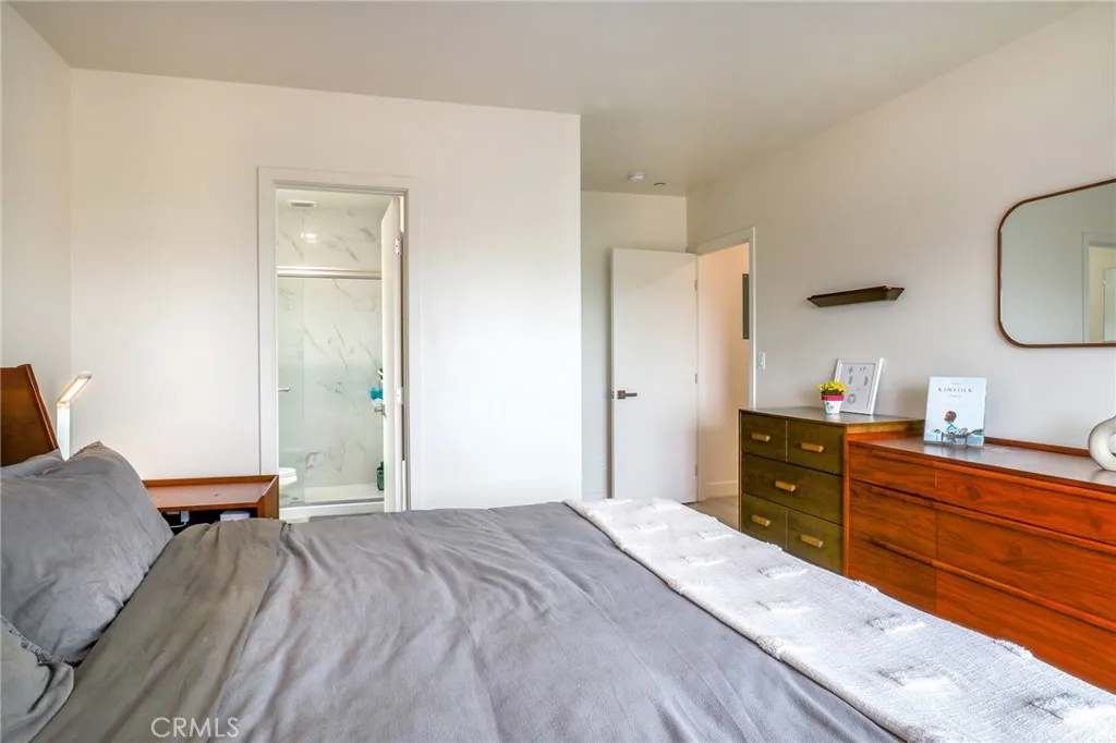 Photo #21: WS25169951 Listing: Photo #21