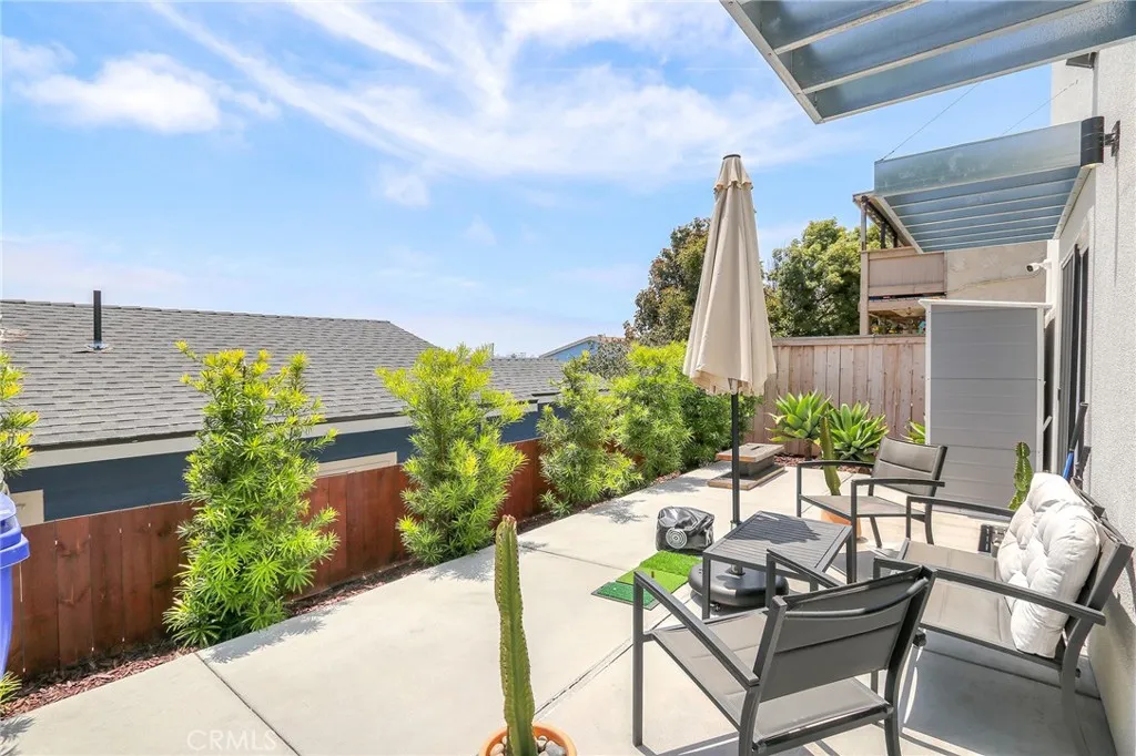 https://cdn.realtyfeed.com/cdn/127/306504877/b6a6ecd350b9d6a3dc45b5a683a4cd43.webp