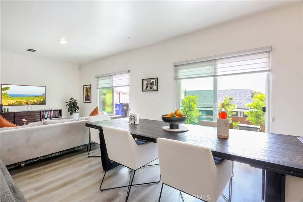 https://cdn.realtyfeed.com/cdn/127/306504877/c7304177b5a61d1a45e47fd66861cff3.webp