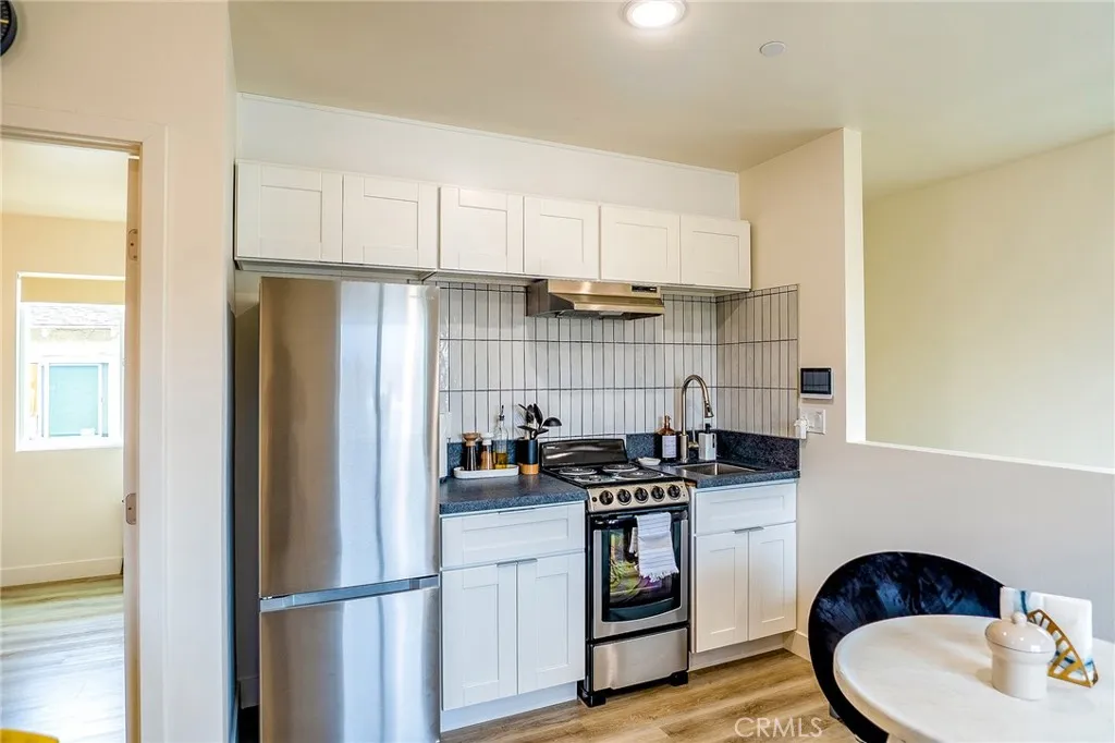 https://cdn.realtyfeed.com/cdn/127/306504877/fa2829ad5b7f1fe52cadab8d21d666f6.webp