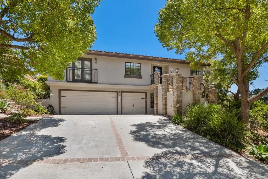 https://cdn.realtyfeed.com/cdn/127/306504951/111e93bfb16f744f6f5d49505abd08ab.webp