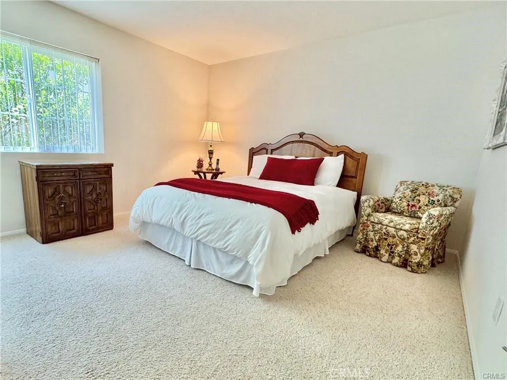 https://cdn.realtyfeed.com/cdn/127/306505010/77263fc14384d3f23abd8587b291aa17.webp