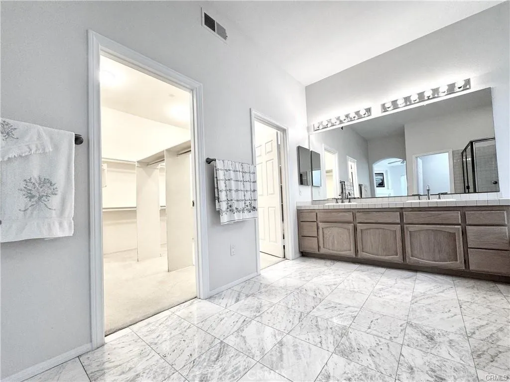 https://cdn.realtyfeed.com/cdn/127/306505010/ee4c3050376c95b7e2fe62a3c12b1597.webp