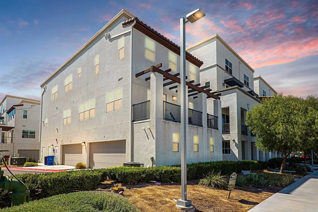 Photo #8: PTP2505754 Listing: Photo #8
