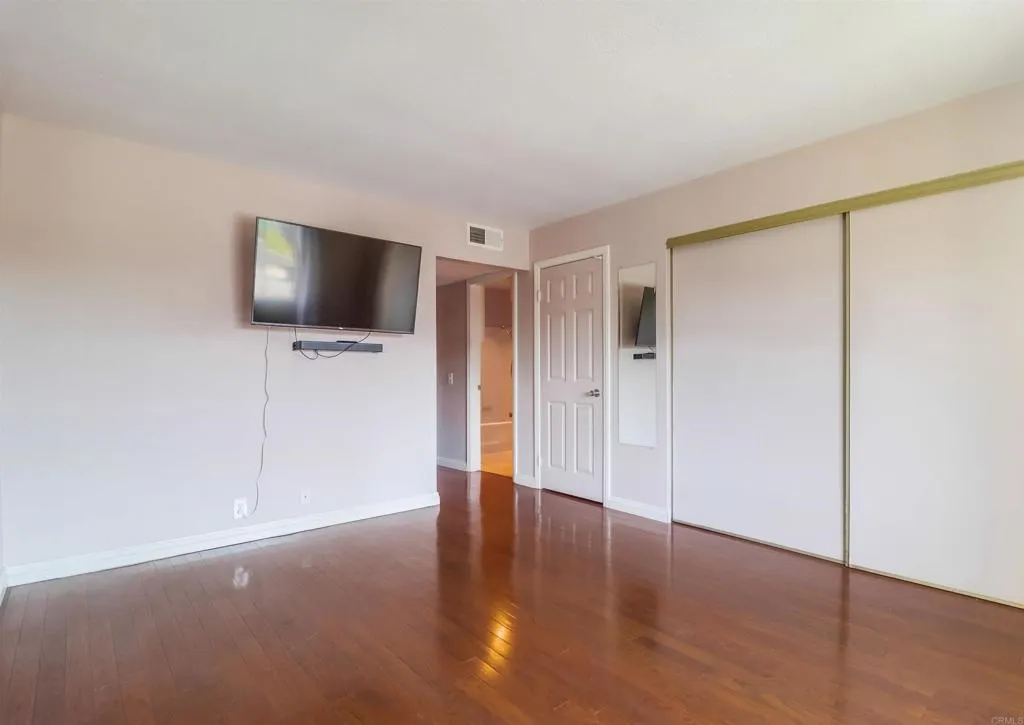 Photo #9: PTP2505756 Listing: Photo #9