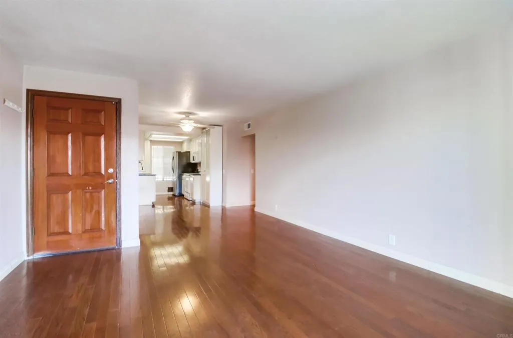Photo #7: PTP2505756 Listing: Photo #7