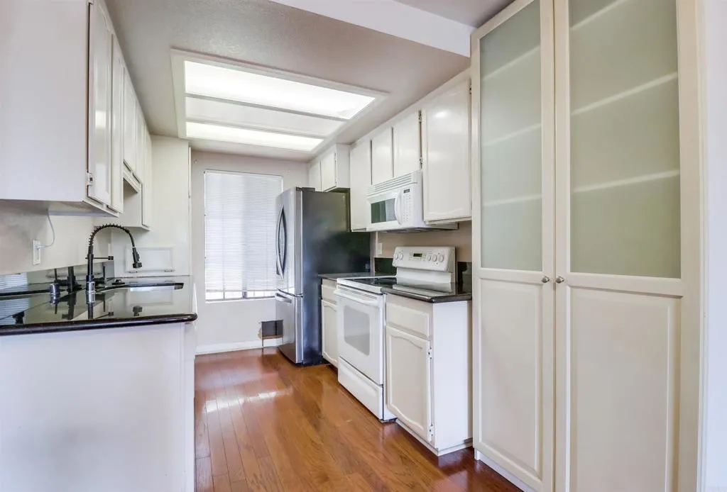 Photo #2: PTP2505756 Listing 