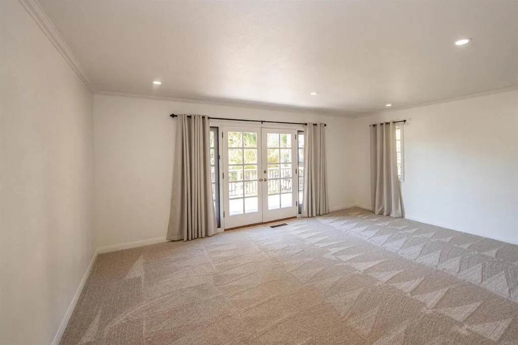 https://cdn.realtyfeed.com/cdn/127/306505184/31493f47e8a3de9435dae70190a29301.webp