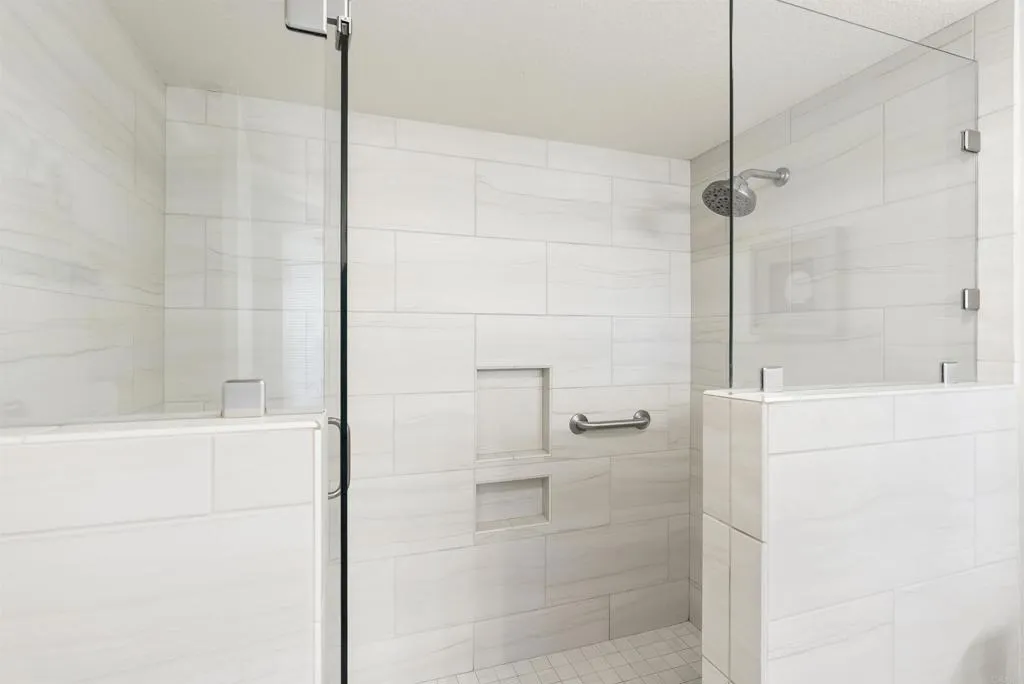 https://cdn.realtyfeed.com/cdn/127/306505310/d1d710df31a41704615811e8a44d0b18.webp
