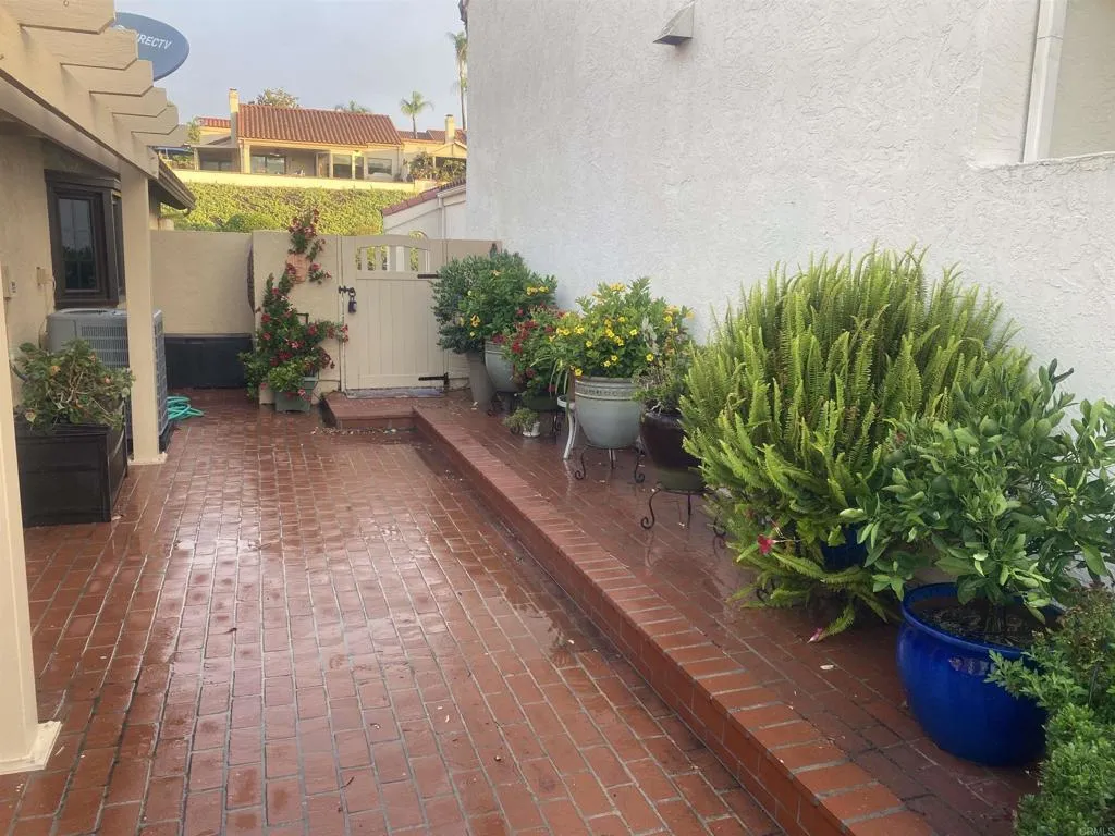 https://cdn.realtyfeed.com/cdn/127/306505364/ac811ec384f05ce9d44c44605fb44974.webp