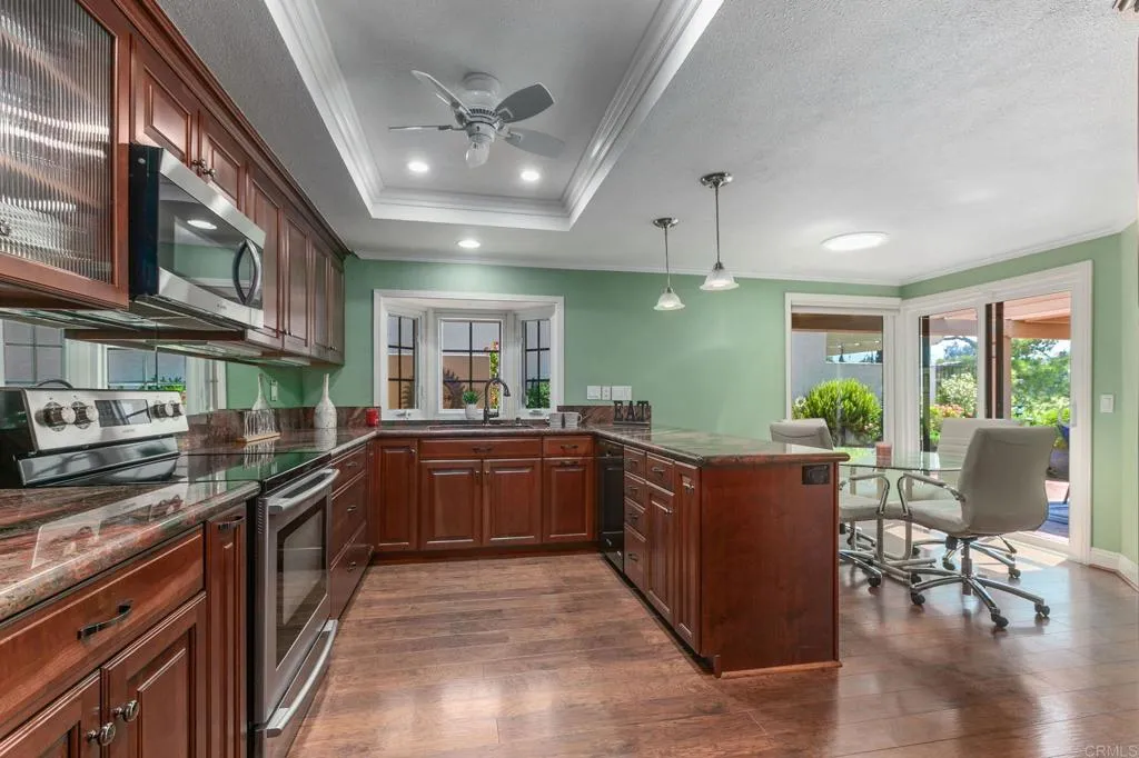 https://cdn.realtyfeed.com/cdn/127/306505364/fb43fee0e1d836f9c343a1e30c473ab6.webp