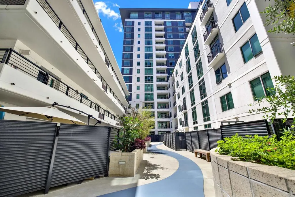 Photo #6: NDP2507447 Listing 
