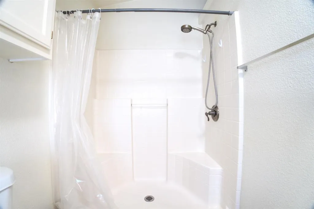 https://cdn.realtyfeed.com/cdn/127/306505458/5e4f0e64644231a60671304dd951d243.webp