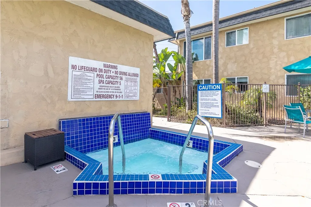 Photo #17: NP25169061 Listing: Photo #17